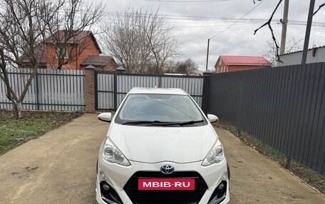 Toyota Aqua I, 2015 год, 940 000 рублей, 5 фотография