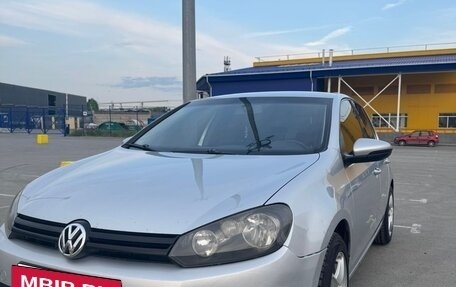 Volkswagen Golf VI, 2009 год, 680 000 рублей, 3 фотография