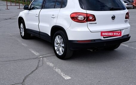 Volkswagen Tiguan I, 2011 год, 950 000 рублей, 3 фотография