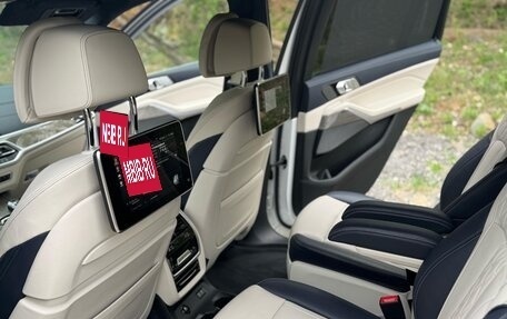 BMW X7, 2018 год, 6 750 000 рублей, 2 фотография