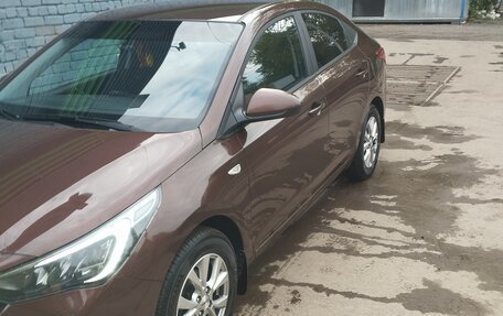Hyundai Solaris II рестайлинг, 2021 год, 1 760 000 рублей, 6 фотография