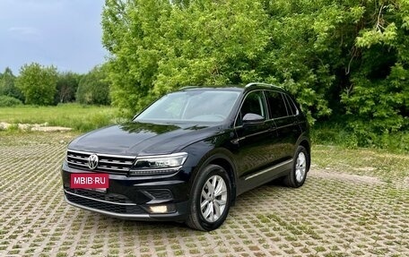 Volkswagen Tiguan II, 2018 год, 2 730 000 рублей, 1 фотография