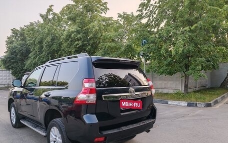 Toyota Land Cruiser Prado 150 рестайлинг 2, 2015 год, 3 350 000 рублей, 1 фотография