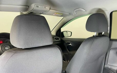 Volkswagen Polo VI (EU Market), 2011 год, 690 000 рублей, 9 фотография