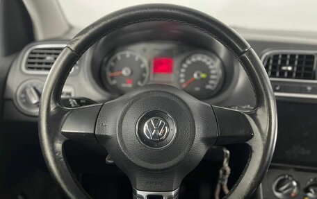 Volkswagen Polo VI (EU Market), 2011 год, 690 000 рублей, 15 фотография