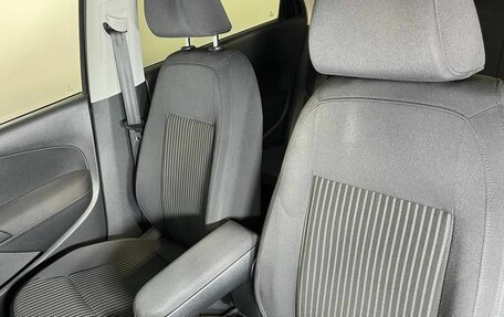 Volkswagen Polo VI (EU Market), 2011 год, 690 000 рублей, 26 фотография