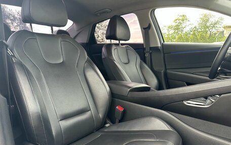 Hyundai Elantra, 2023 год, 2 499 900 рублей, 9 фотография