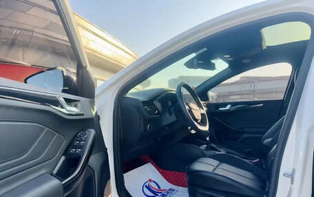 Ford Focus IV, 2022 год, 1 650 400 рублей, 6 фотография