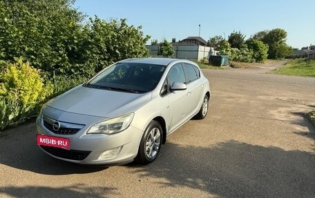 Opel Astra J, 2010 год, 620 000 рублей, 7 фотография