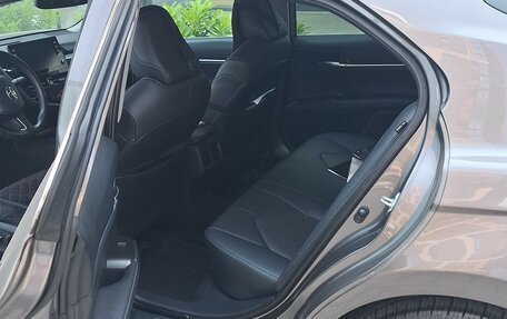 Toyota Camry, 2021 год, 2 900 000 рублей, 3 фотография