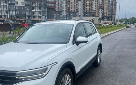 Volkswagen Tiguan II, 2021 год, 2 500 000 рублей, 3 фотография