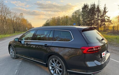 Volkswagen Passat B8 рестайлинг, 2018 год, 2 400 000 рублей, 4 фотография