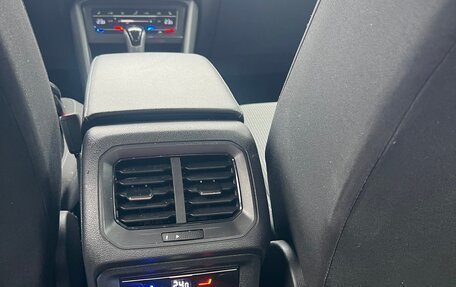 Volkswagen Tiguan II, 2021 год, 2 500 000 рублей, 9 фотография