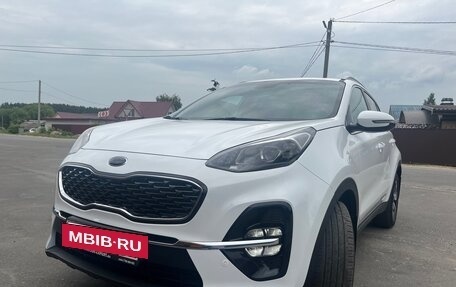 KIA Sportage IV рестайлинг, 2019 год, 2 240 000 рублей, 2 фотография