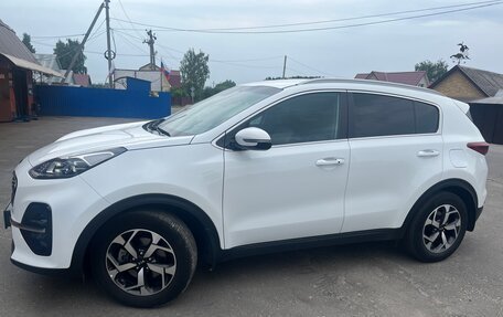 KIA Sportage IV рестайлинг, 2019 год, 2 240 000 рублей, 3 фотография