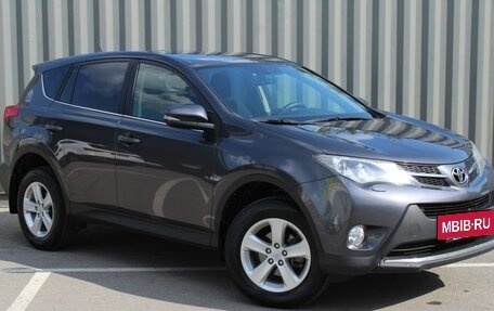 Toyota RAV4, 2014 год, 1 718 000 рублей, 3 фотография
