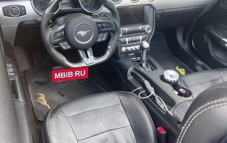 Ford Mustang VI рестайлинг, 2017 год, 3 000 000 рублей, 4 фотография