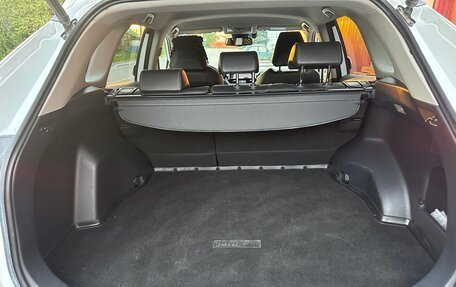 Toyota RAV4, 2022 год, 3 700 000 рублей, 10 фотография