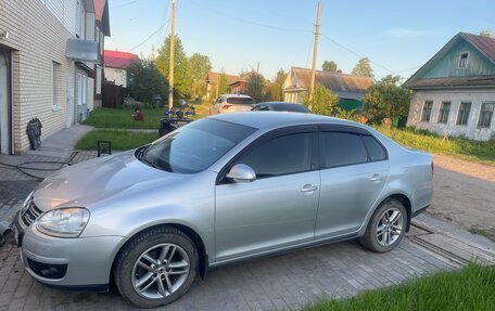 Volkswagen Jetta VI, 2006 год, 650 000 рублей, 3 фотография