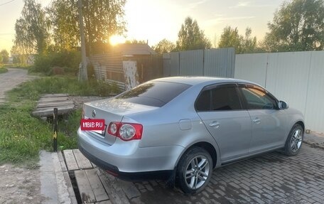 Volkswagen Jetta VI, 2006 год, 650 000 рублей, 5 фотография