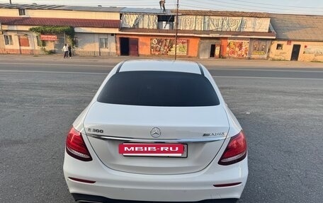 Mercedes-Benz E-Класс, 2019 год, 3 700 000 рублей, 5 фотография