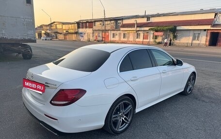 Mercedes-Benz E-Класс, 2019 год, 3 700 000 рублей, 6 фотография