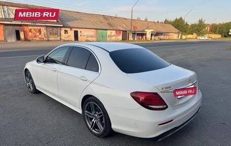Mercedes-Benz E-Класс, 2019 год, 3 700 000 рублей, 4 фотография