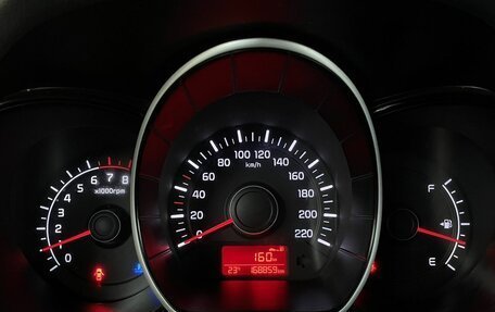 KIA Rio III рестайлинг, 2015 год, 880 000 рублей, 14 фотография