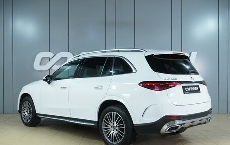 Mercedes-Benz GLC, 2023 год, 6 449 000 рублей, 2 фотография