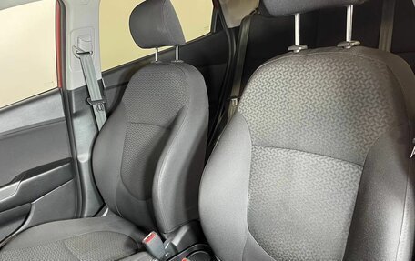 KIA Rio III рестайлинг, 2013 год, 810 000 рублей, 27 фотография