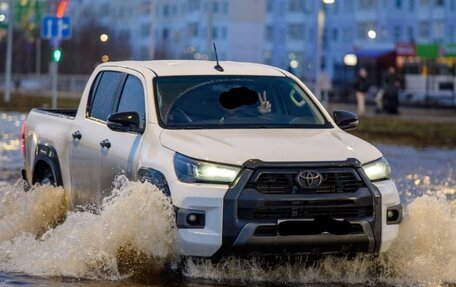 Toyota Hilux VIII, 2018 год, 3 200 000 рублей, 4 фотография