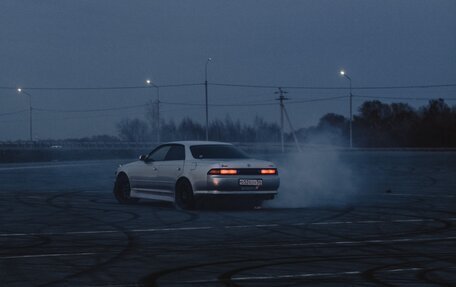 Toyota Mark II VIII (X100), 1994 год, 490 000 рублей, 3 фотография