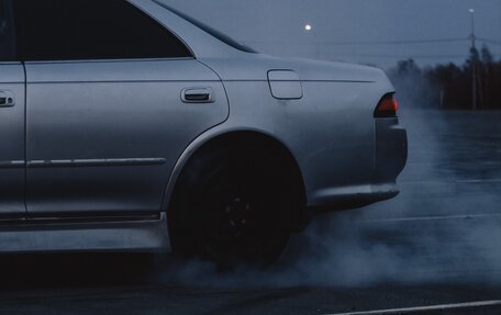 Toyota Mark II VIII (X100), 1994 год, 490 000 рублей, 2 фотография