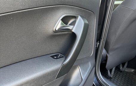 Volkswagen Polo VI (EU Market), 2011 год, 980 000 рублей, 14 фотография