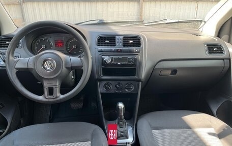 Volkswagen Polo VI (EU Market), 2011 год, 980 000 рублей, 11 фотография