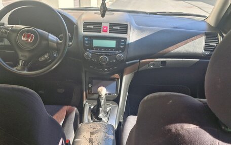 Honda Accord VII рестайлинг, 2007 год, 750 000 рублей, 13 фотография