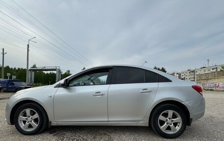 Chevrolet Cruze II, 2012 год, 730 000 рублей, 3 фотография