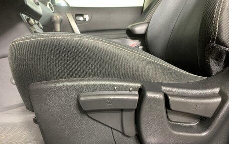 Nissan Qashqai, 2010 год, 1 020 000 рублей, 16 фотография