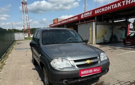 Chevrolet Niva I рестайлинг, 2016 год, 650 000 рублей, 3 фотография