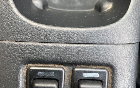 Nissan Primera III, 2004 год, 250 000 рублей, 13 фотография