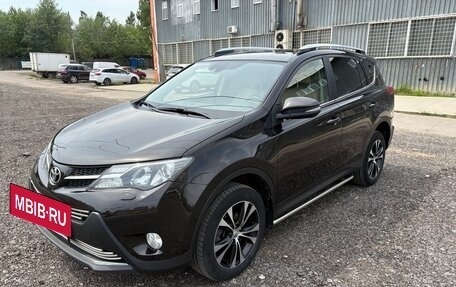 Toyota RAV4, 2014 год, 1 900 000 рублей, 3 фотография