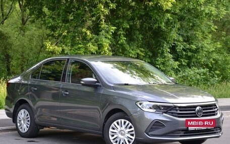 Volkswagen Polo VI (EU Market), 2022 год, 1 980 000 рублей, 3 фотография