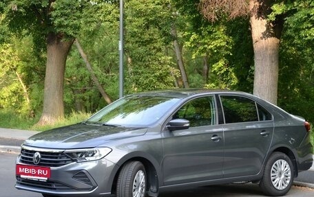Volkswagen Polo VI (EU Market), 2022 год, 1 980 000 рублей, 2 фотография