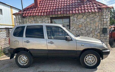 Chevrolet Niva I рестайлинг, 2006 год, 229 000 рублей, 7 фотография