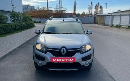 Renault Sandero II рестайлинг, 2015 год, 1 040 000 рублей, 2 фотография