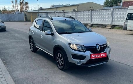 Renault Sandero II рестайлинг, 2015 год, 1 040 000 рублей, 4 фотография