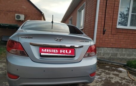 Hyundai Solaris II рестайлинг, 2013 год, 1 100 000 рублей, 6 фотография