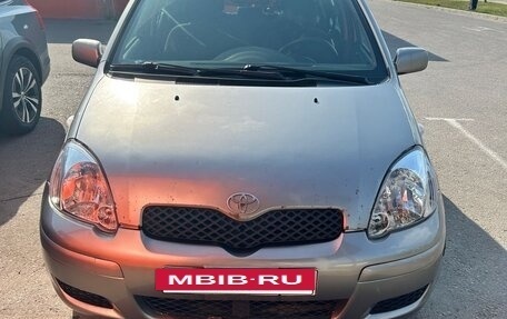 Toyota Yaris I рестайлинг, 2003 год, 550 000 рублей, 14 фотография