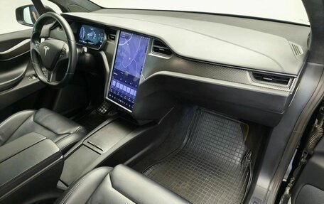 Tesla Model X I, 2018 год, 3 550 000 рублей, 11 фотография