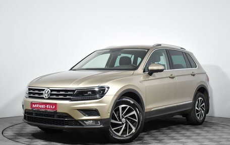 Volkswagen Tiguan II, 2018 год, 2 679 000 рублей, 1 фотография